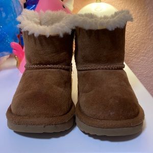 UGG toddler size 6
